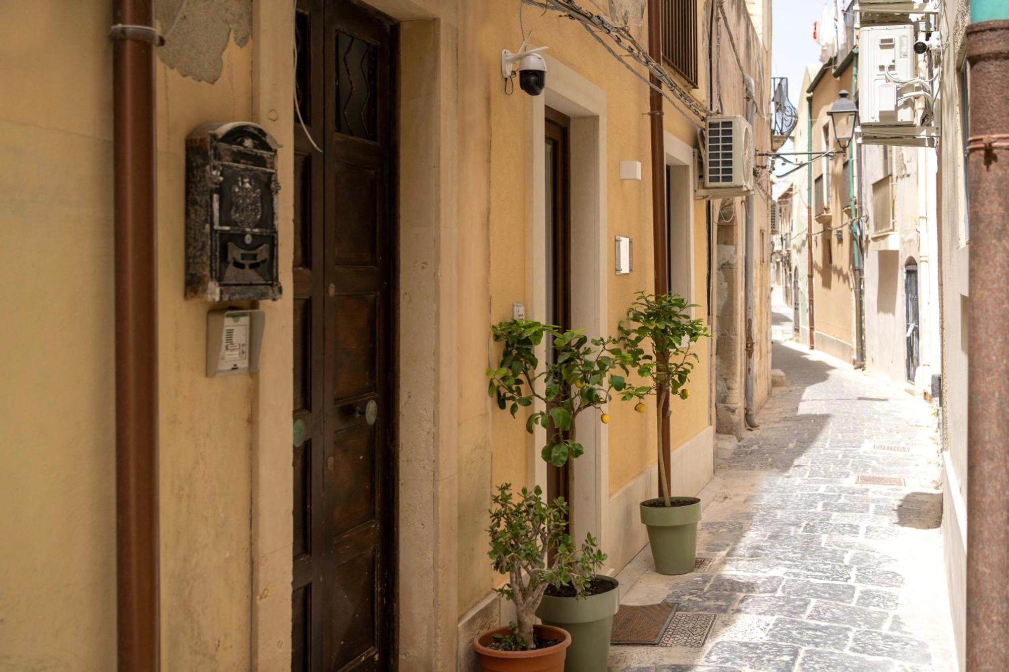 Regina Damarete Ortigia Boutique Apartment Siraküza Dış mekan fotoğraf
